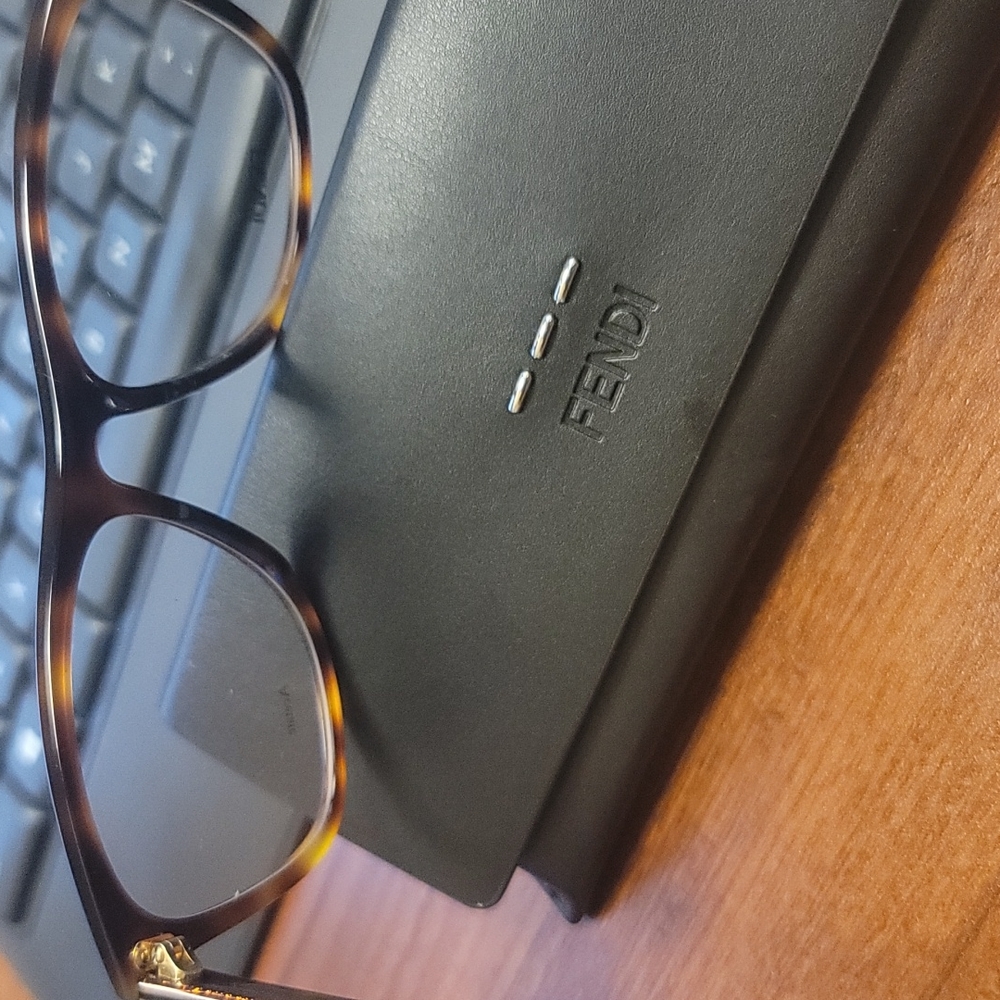 Fendi optical frames - Picture 3 of 4